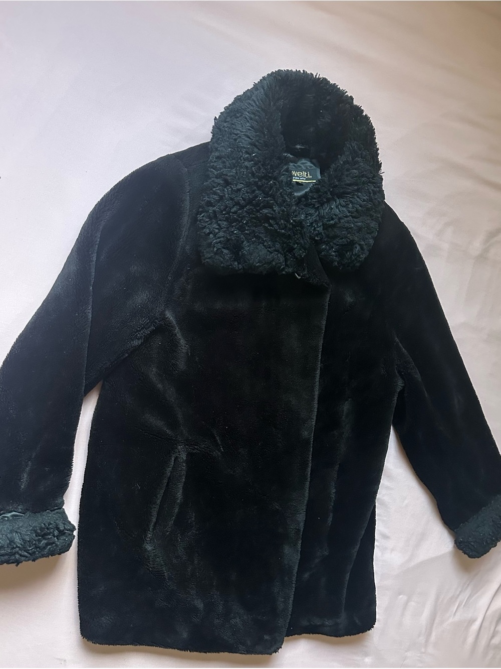 Cozy Black Faux Fur Coat with Sherpa Collar